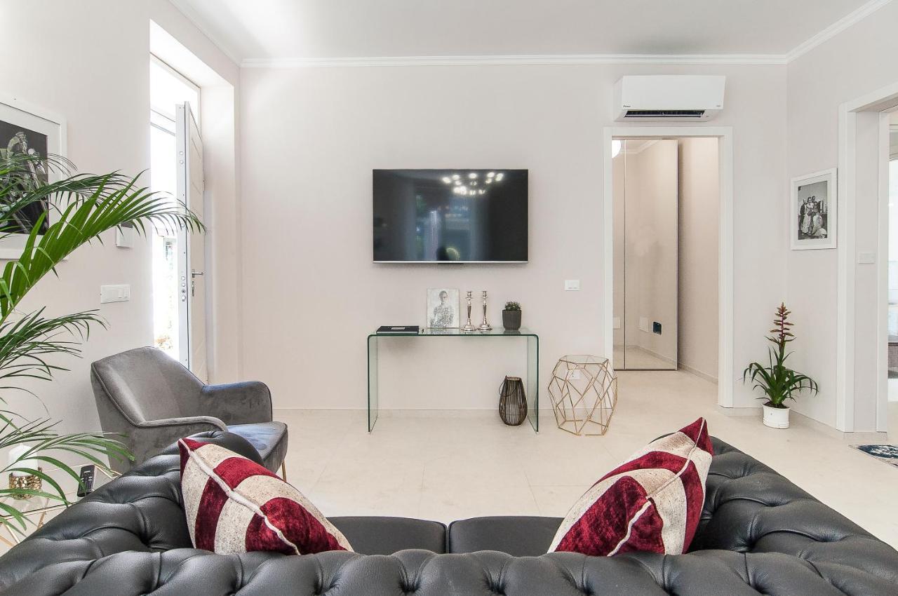 Stelle Galeotte Exclusive Holiday Home 丰迪 外观 照片